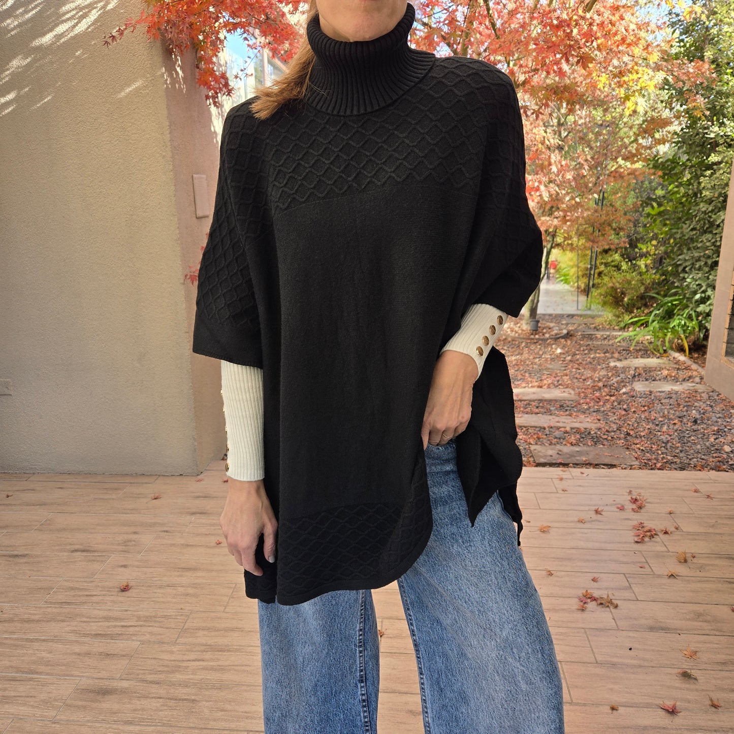 Sweater/Poncho "SERENA"