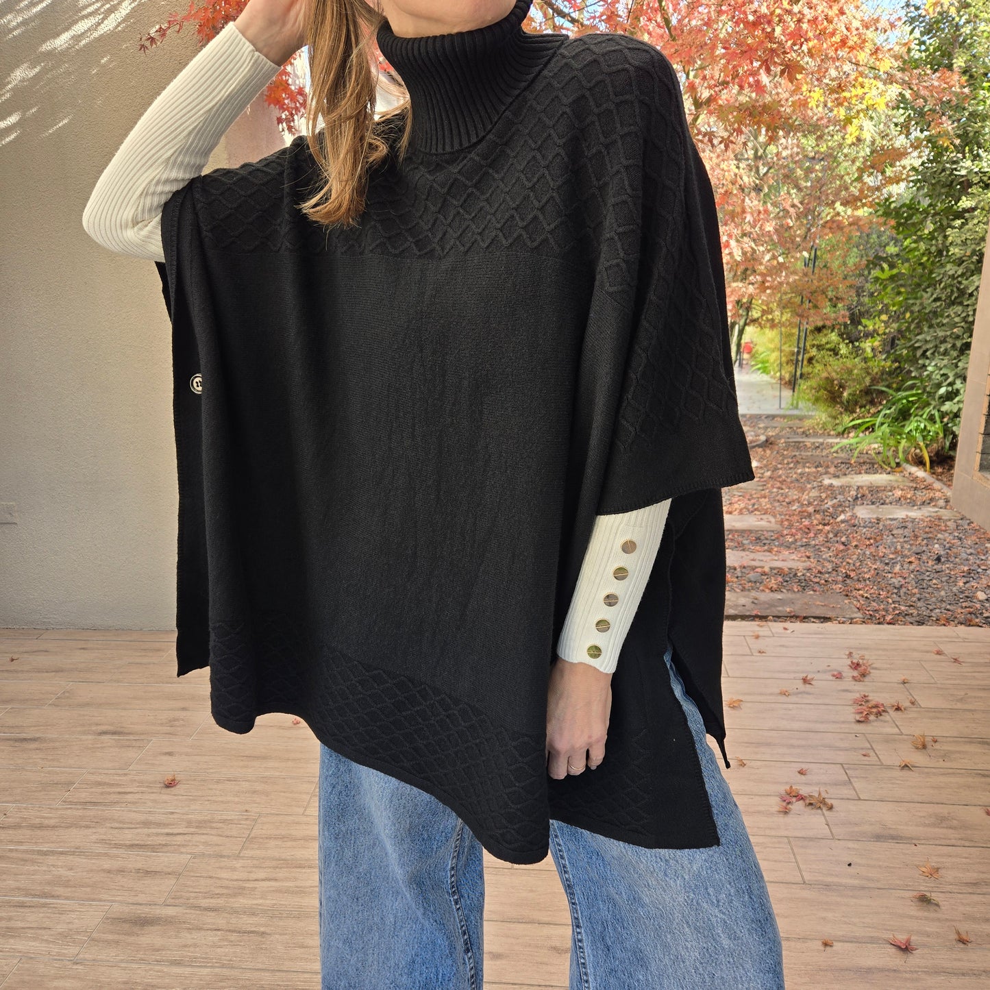 Sweater/Poncho "SERENA"