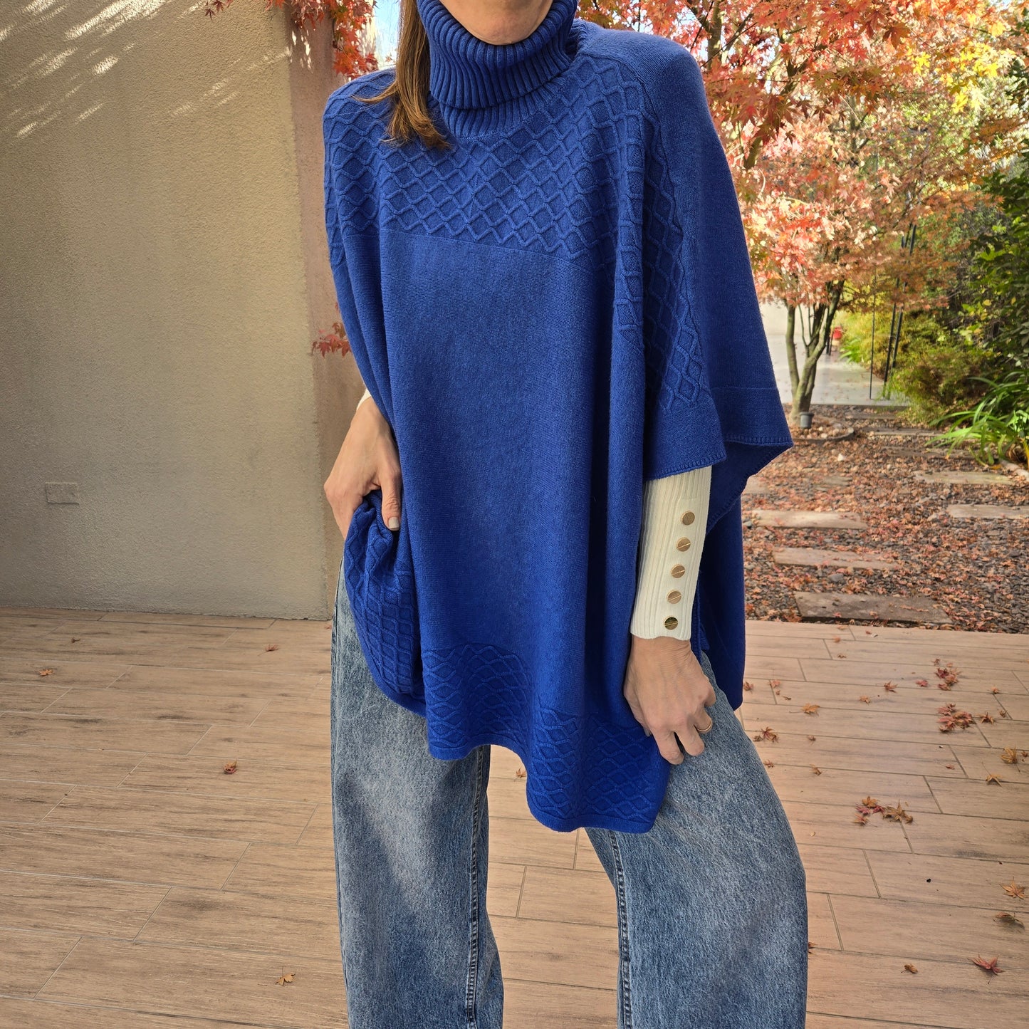 Sweater/Poncho "SERENA"