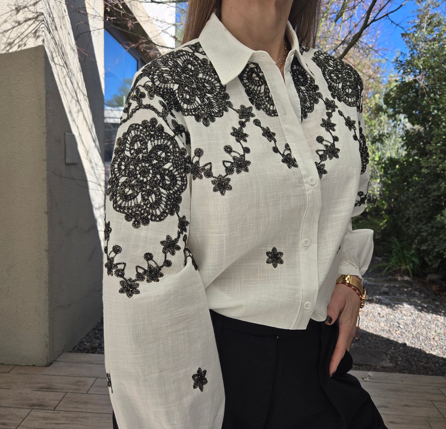 Blusa Bordada "CARACAS"
