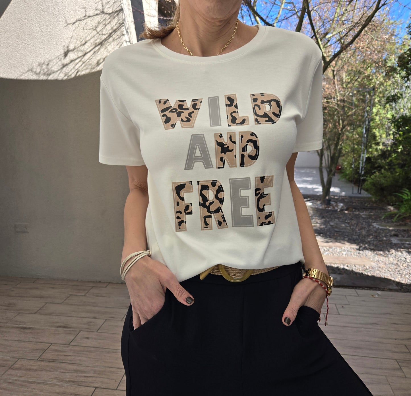 Polera "SALVAJE"