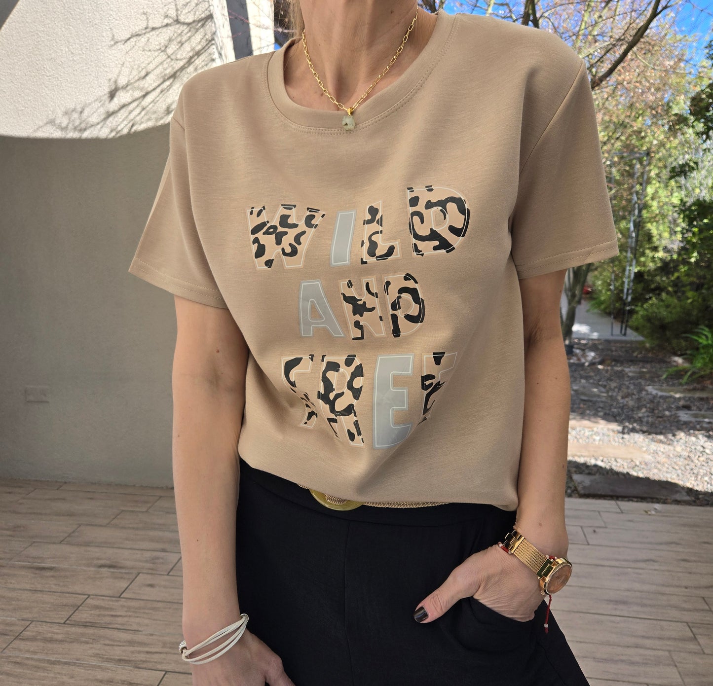 Polera "SALVAJE"