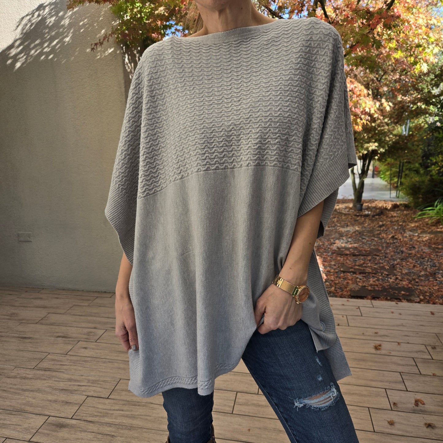 Sweater/Poncho "ROCIO"