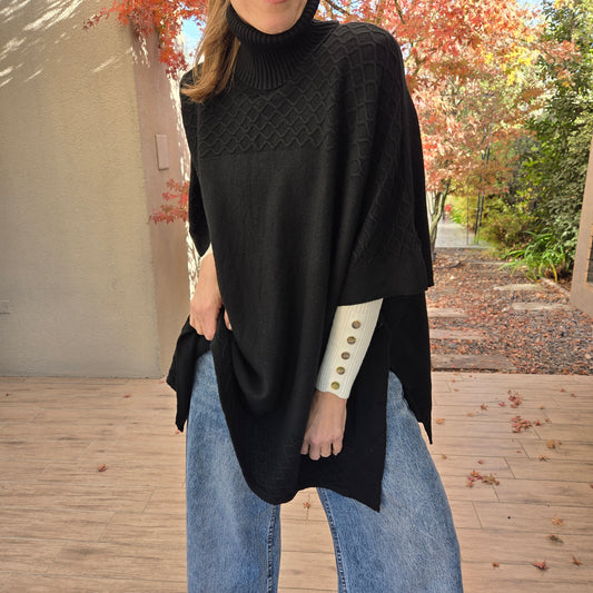Sweater/Poncho "SERENA"