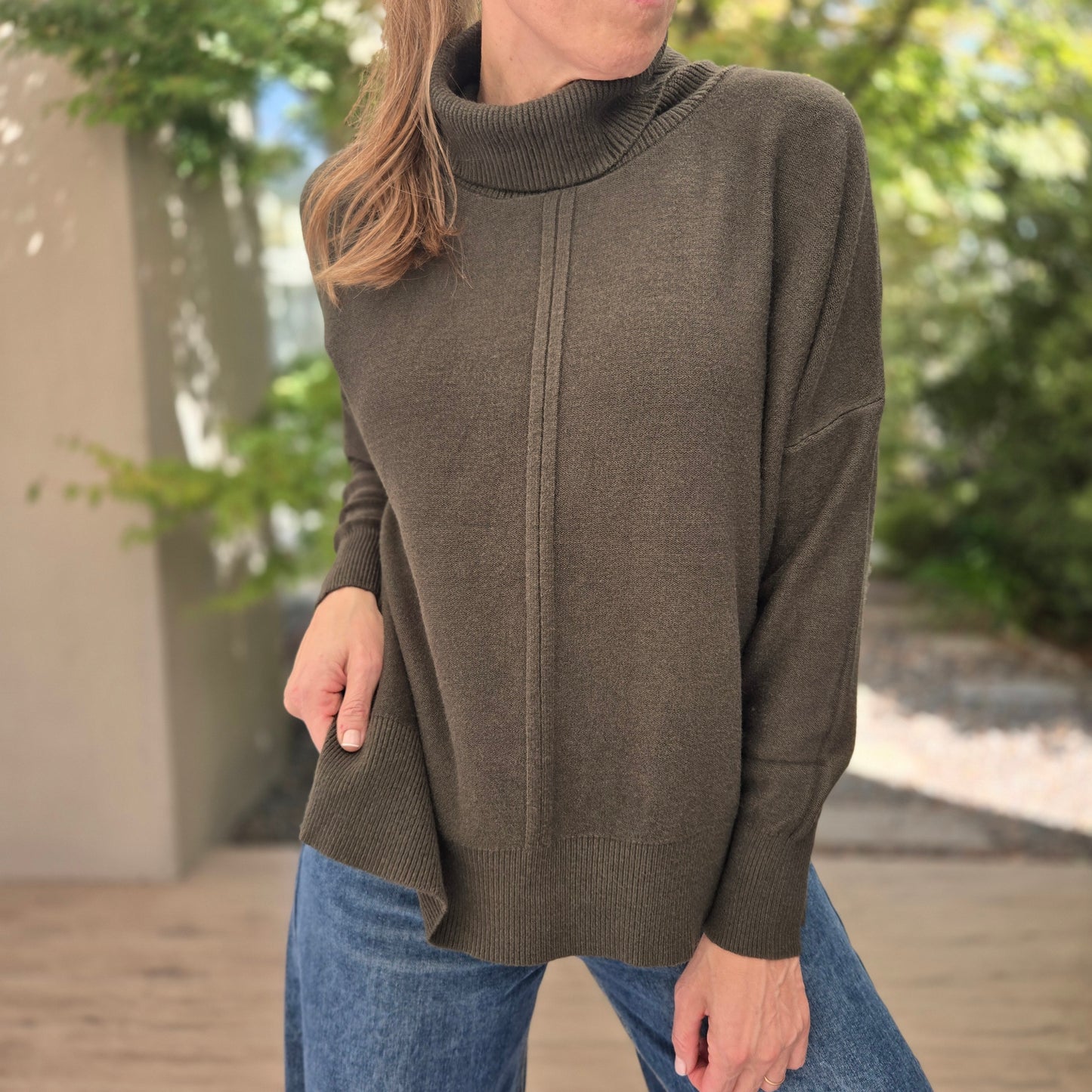 Sweater/Beatle  "CARLA"