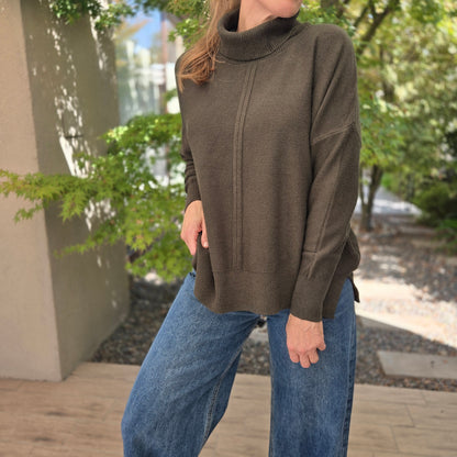 Sweater/Beatle  "CARLA"