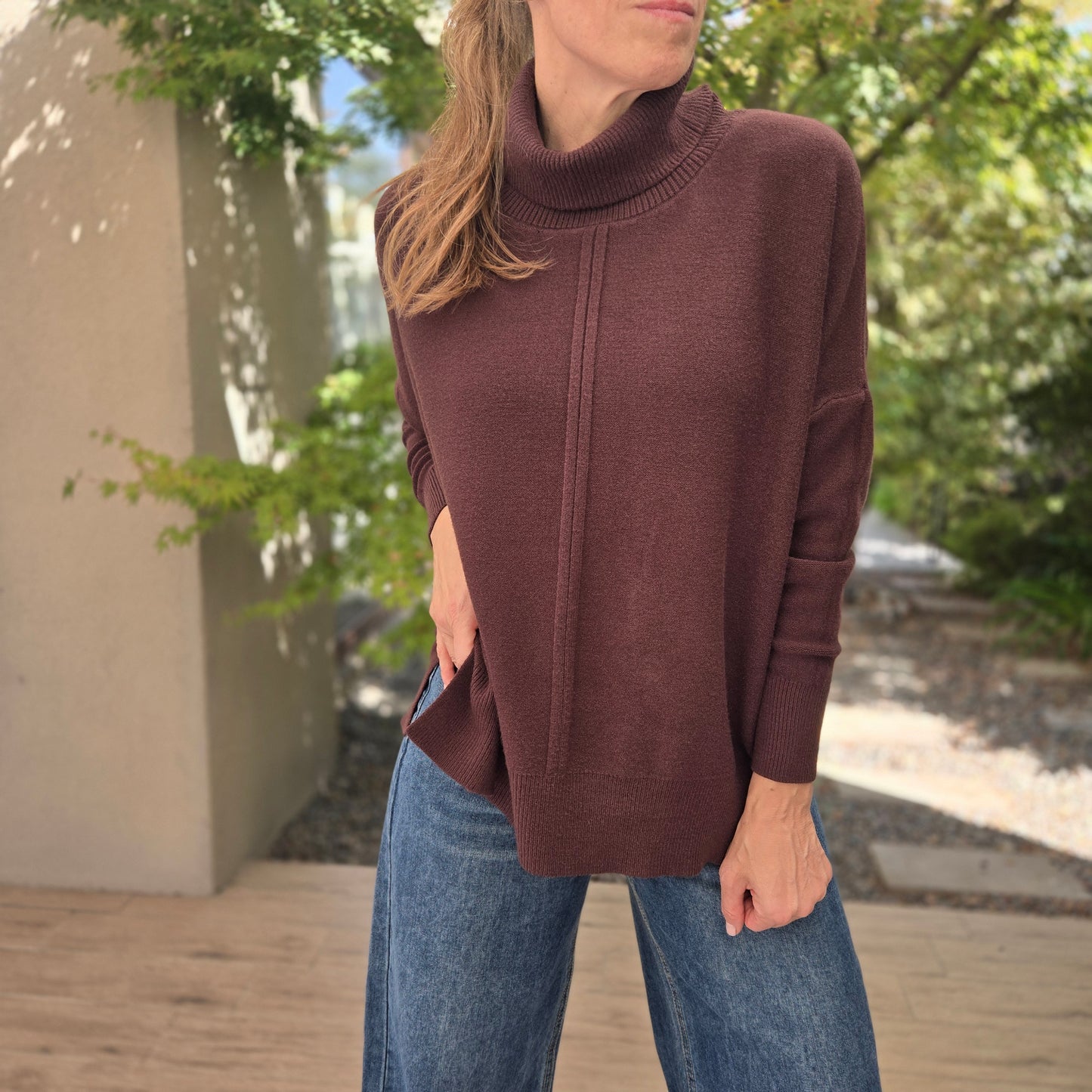 Sweater/Beatle  "CARLA"